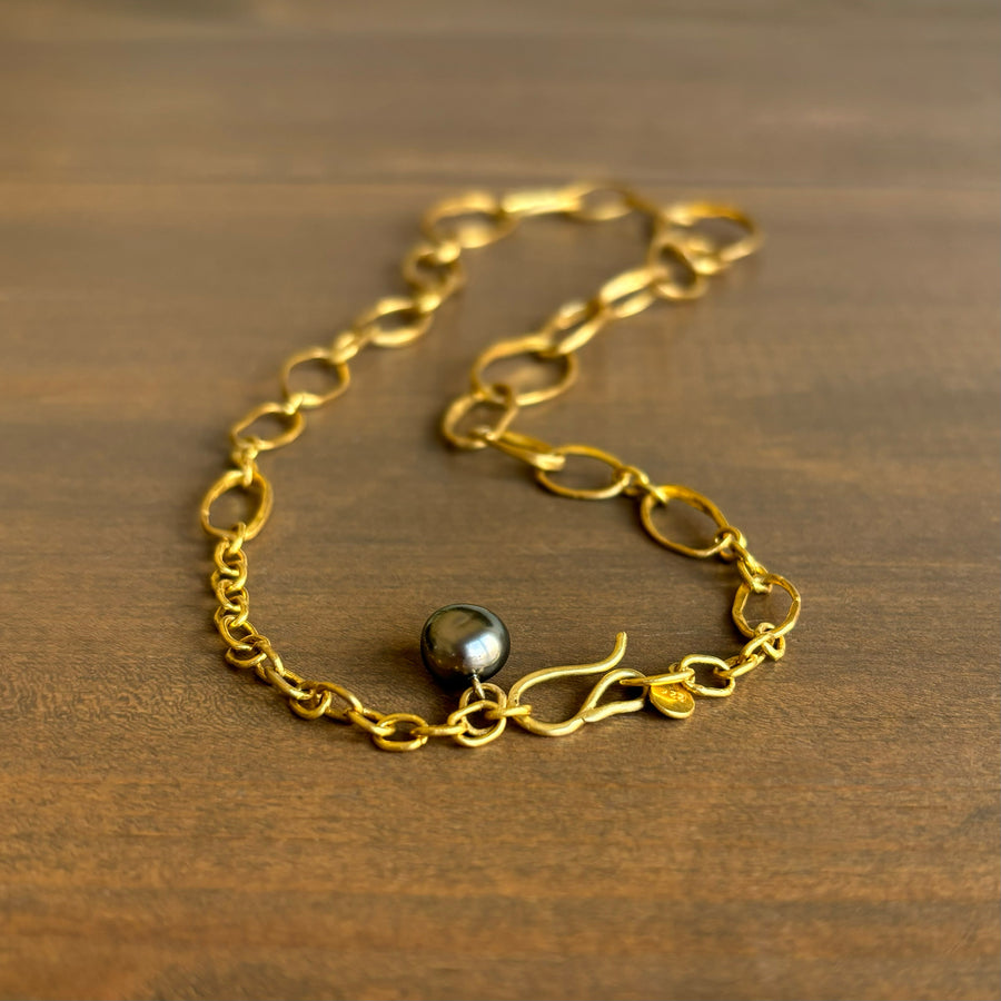 22k Gold Graduated Pebble Link Chain Necklace