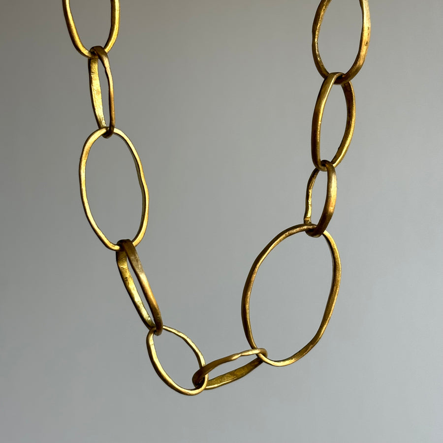 22k Gold Graduated Pebble Link Chain Necklace