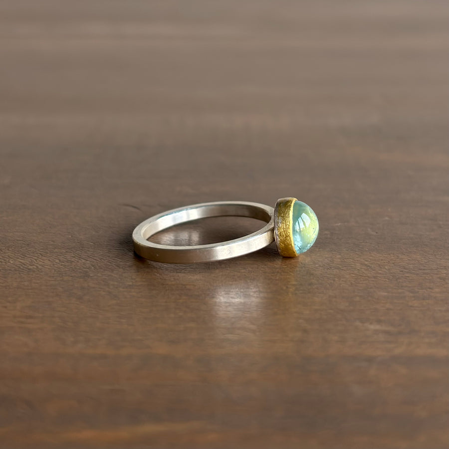 Round Aquamarine Cabochon Ring