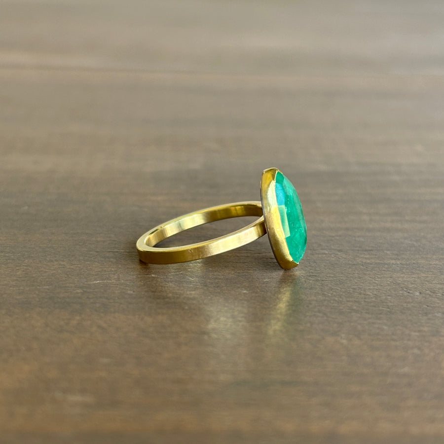 Rose Cut Emerald Oval Ring