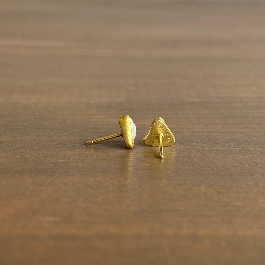 Small American Pearl Shark Tooth Stud Earrings