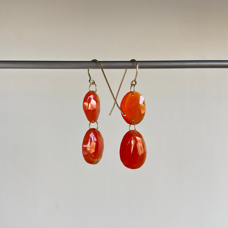 Link Chain Carnelian Chip Dangle Earrings