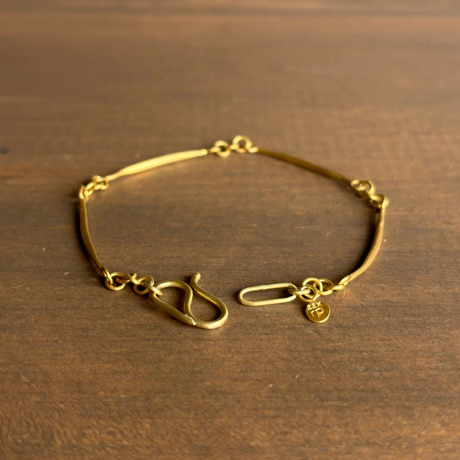 22k Gold Twig Bracelet