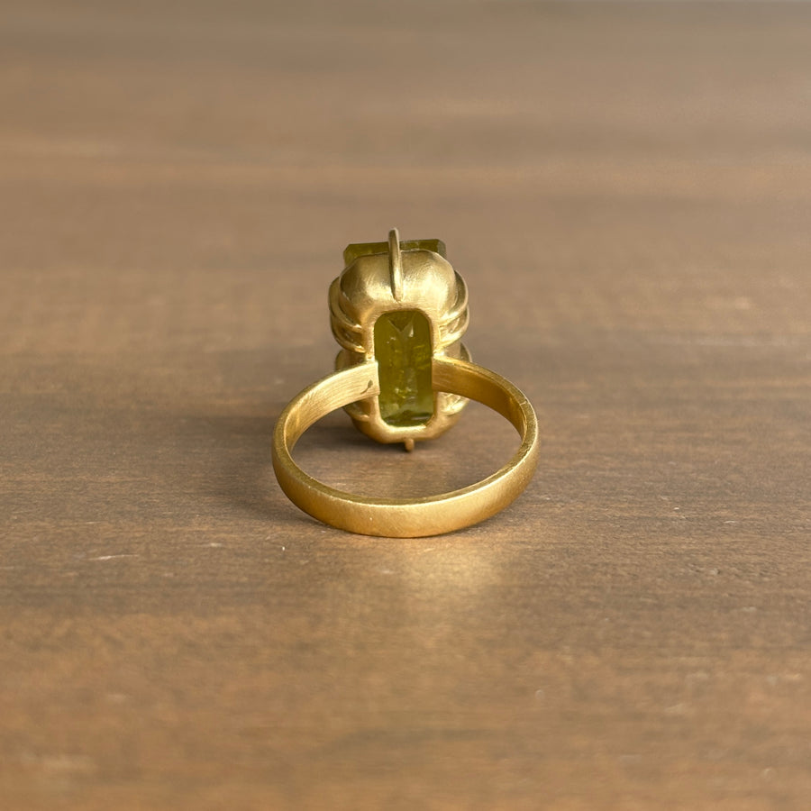 Chartreuse Heliodor Beryl Vanity Ring